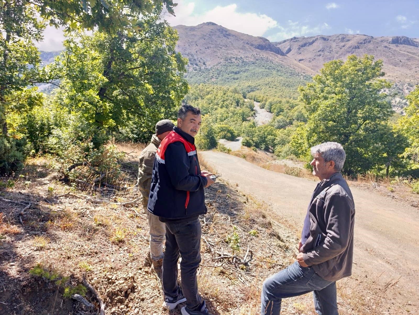 9 büyükbaş kayboldu, ekipler dronla izlerini buldu