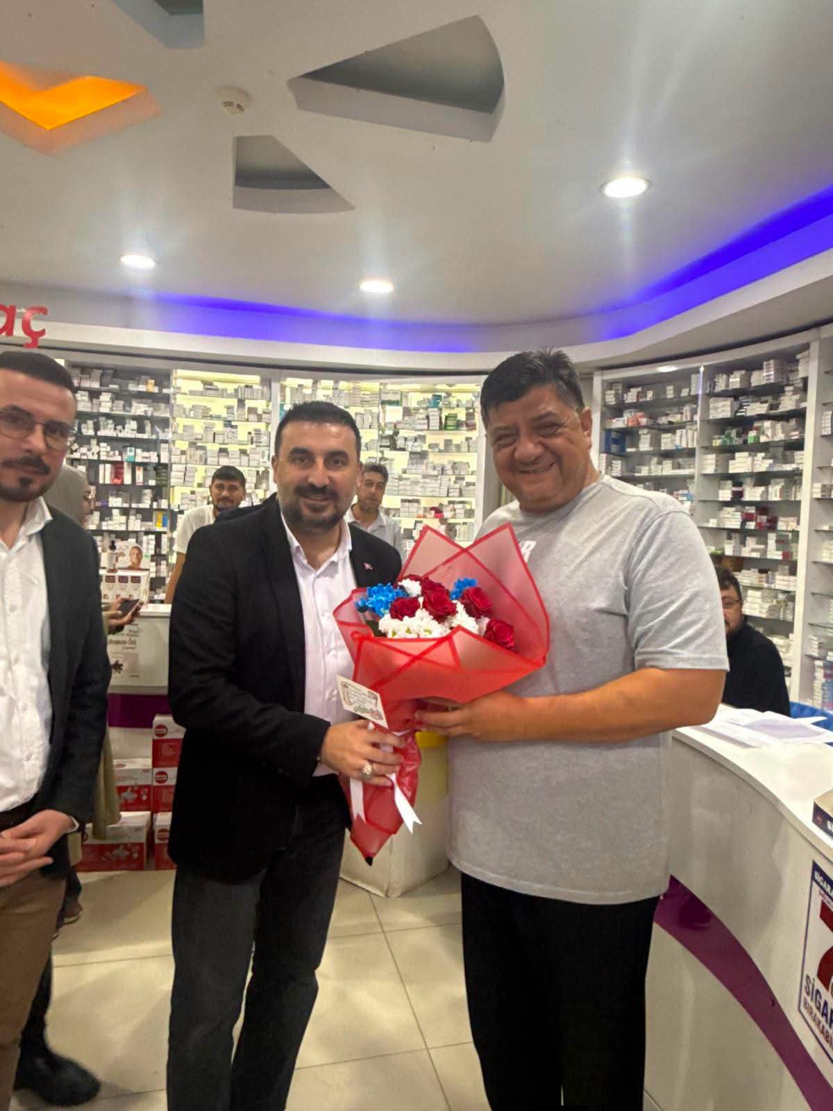 Özgür Kavak’tan sağlık neferlerine teşekkür