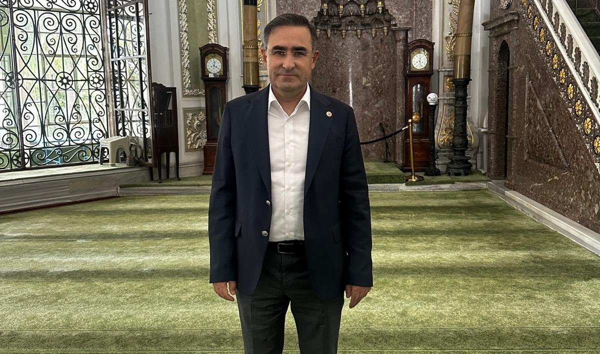 Hasan Arslan’dan İstanbul’da manevi ziyaretler