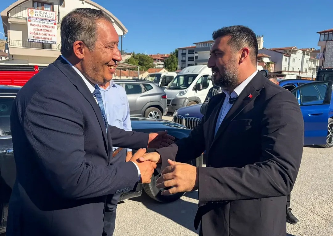 Kavak ve Yurdunuseven Dinar’da üreticinin yanında