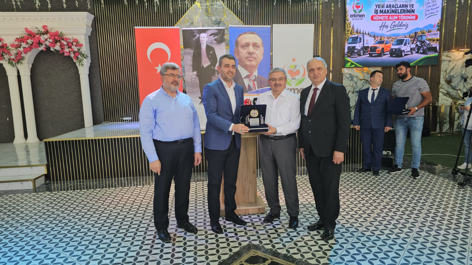 Erkmen Belediyesi'nin araç filosu güçlendirildi