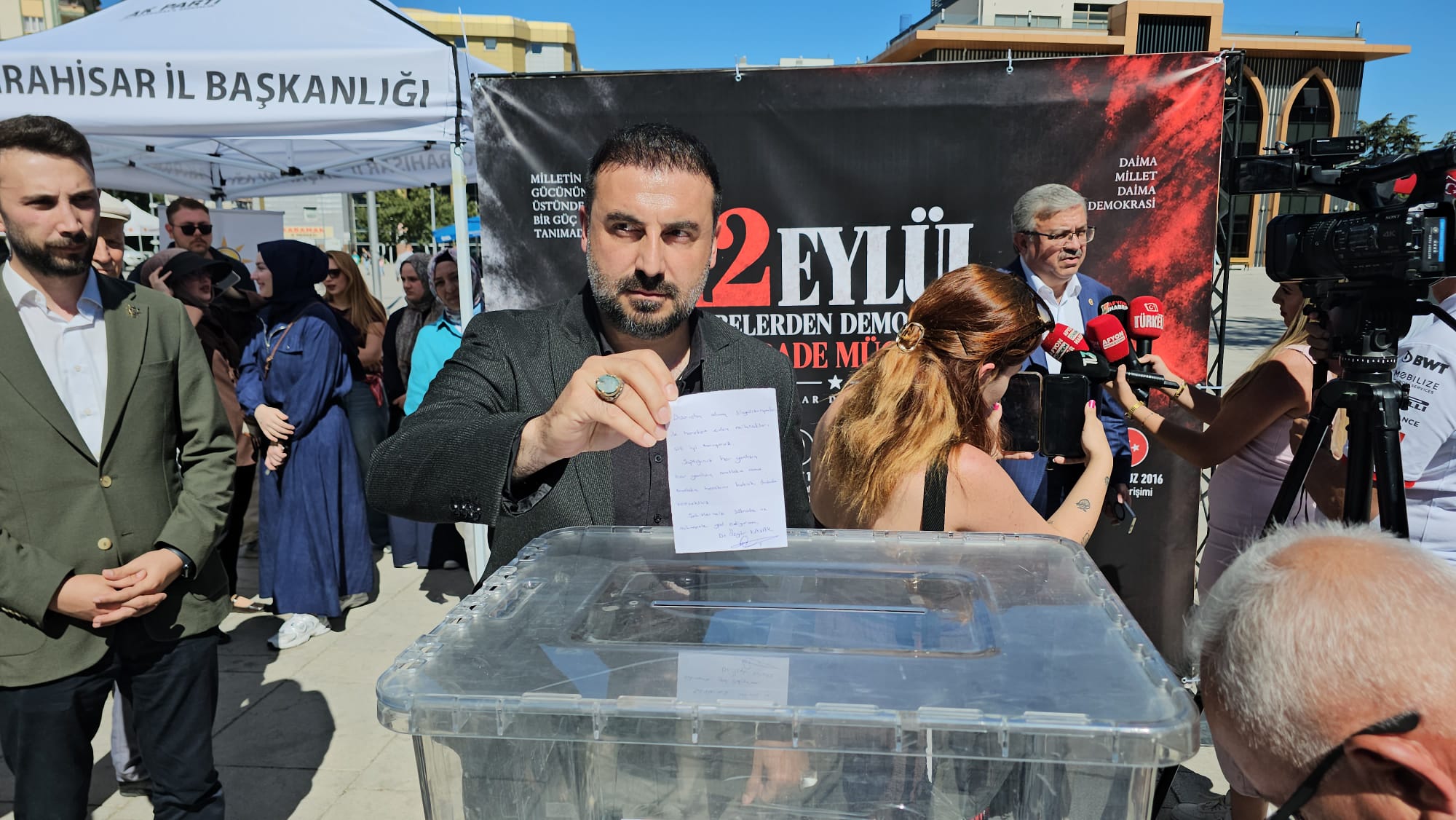 AK Parti İl Başkanı Kavak: “Darbelerin hesabını mutlaka soracağız”