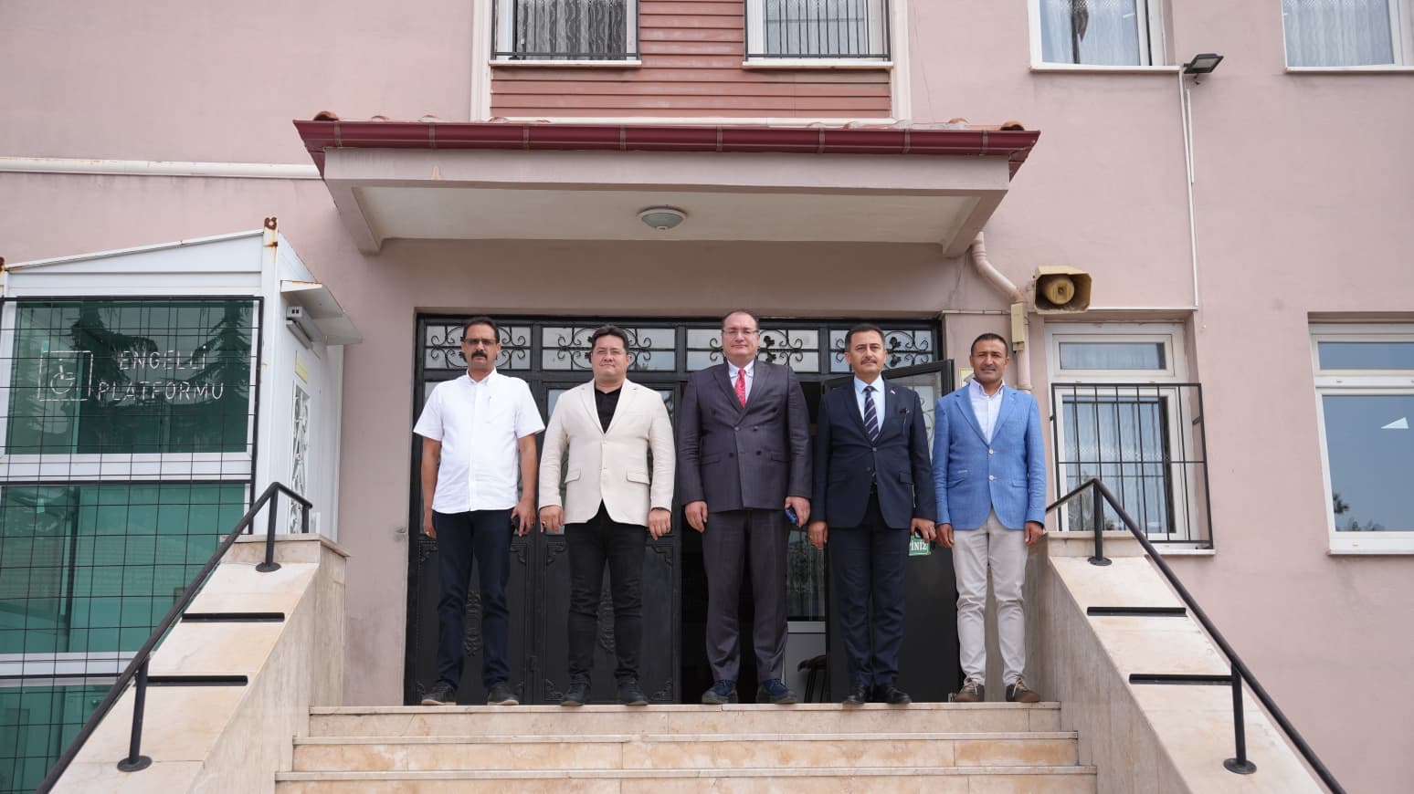 Bolvadin’de 2026-2027 eğitim öğretim yılının ilk ders zili çaldı