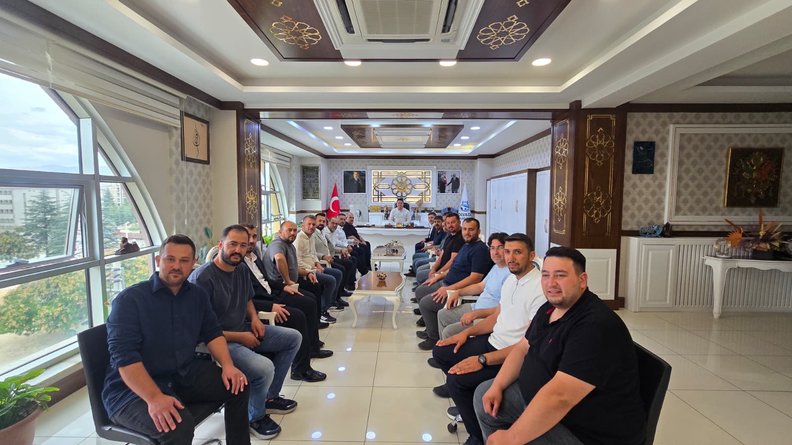 Ticaret ve Sanayi Odası başkan adaylarından Başkan Aynacı’ya ziyaret