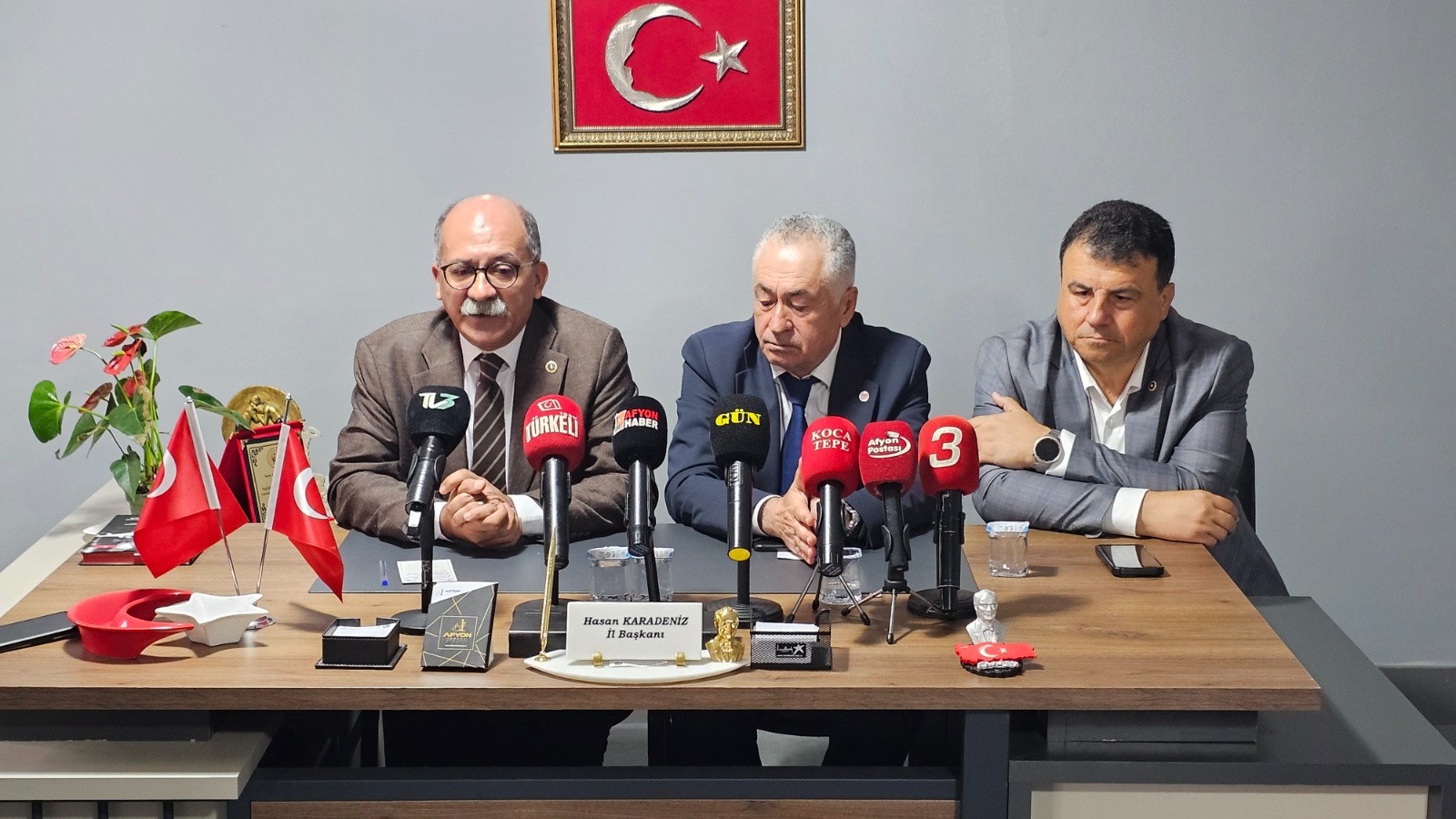 Yeni Parti Afyonkarahisar’da kongre sürecini başlattı