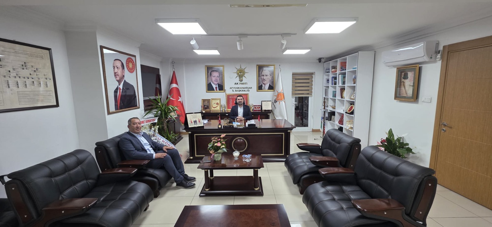 Kavak ve Topçu’dan Dinar Değerlendirmesi