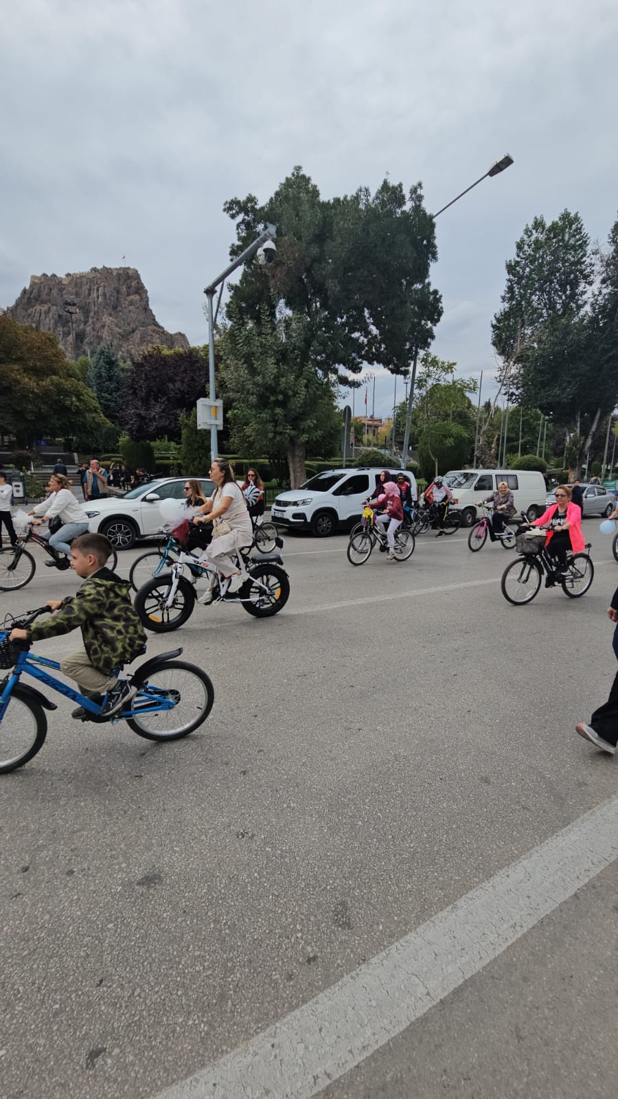 Kadınanalar Bisiklet Turu 9. kez gerçekleştirildi