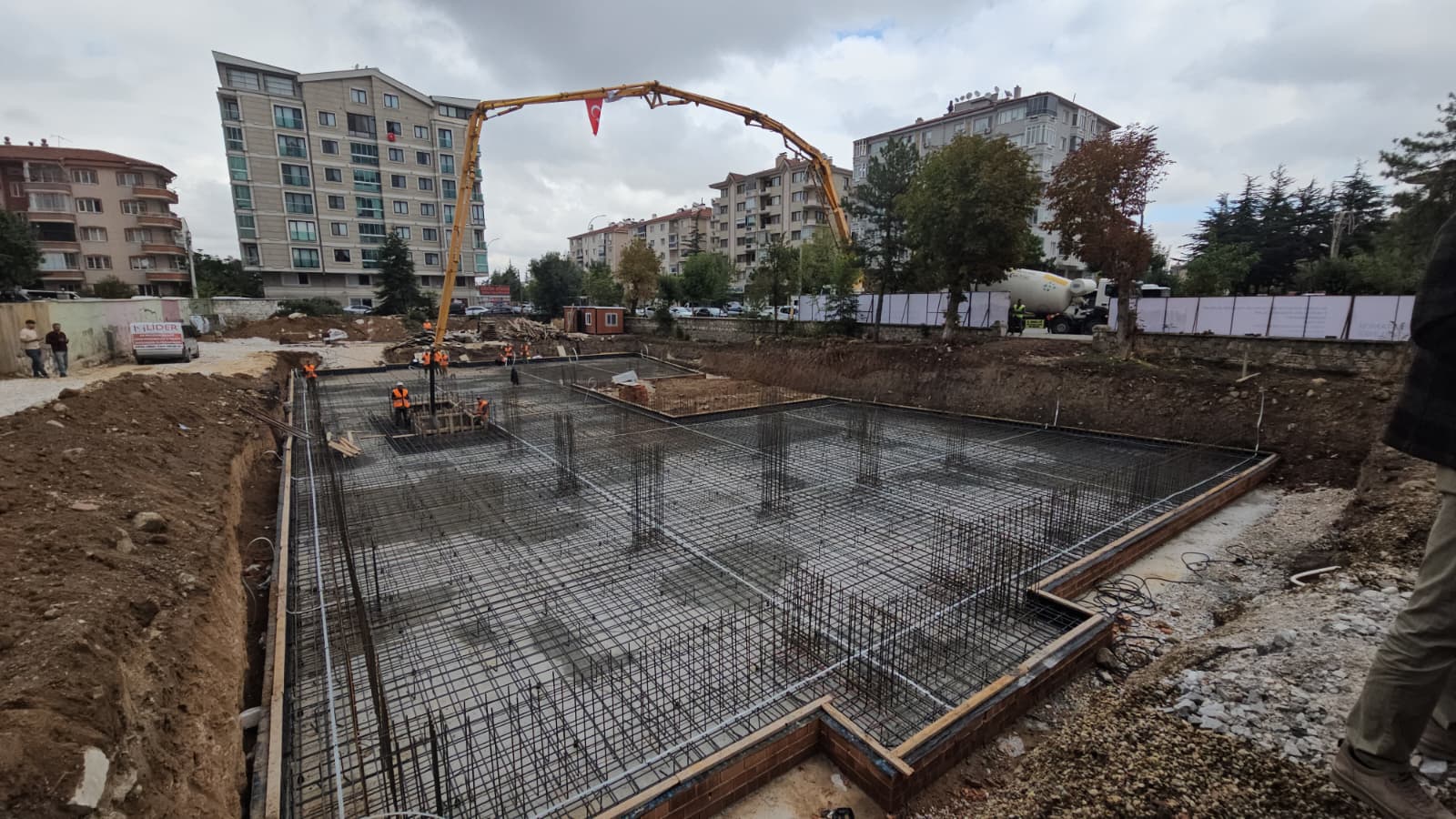 Devlet Hastanesi İsmail Kumartaşlı Semt Polikliniği’nin temeli atıldı 3 Devlet Hastanesi İsmail Kumartaşlı Semt Polikliniği’nin temeli atıldı