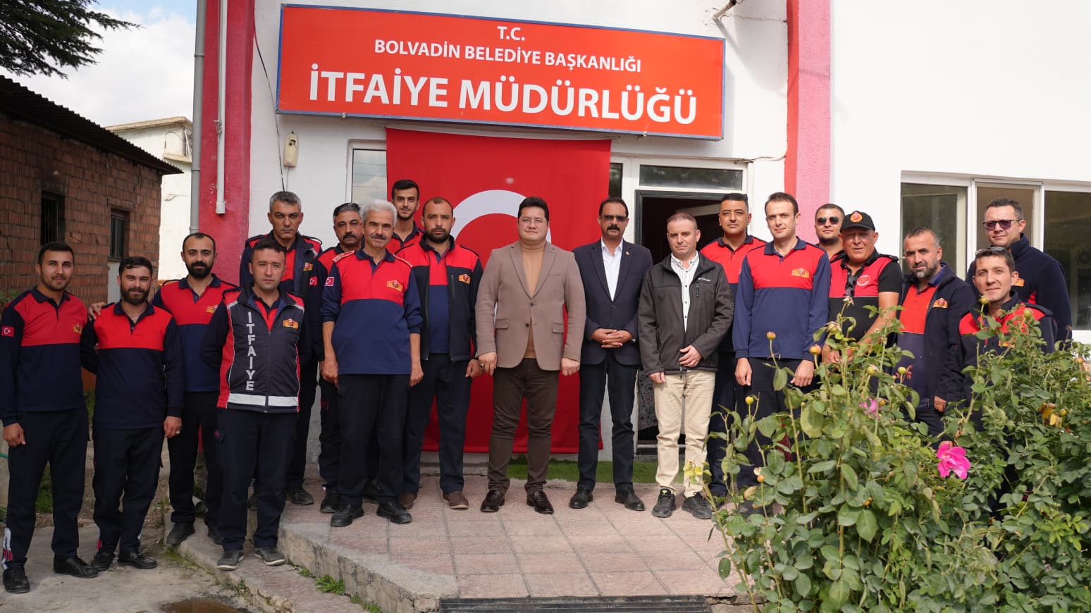 Başkan Aynacı’dan itfaiye personeline İtfaiye Haftası ziyareti