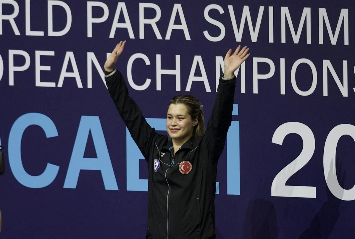 Türk sporcu Defne'den 5'te 5 altın