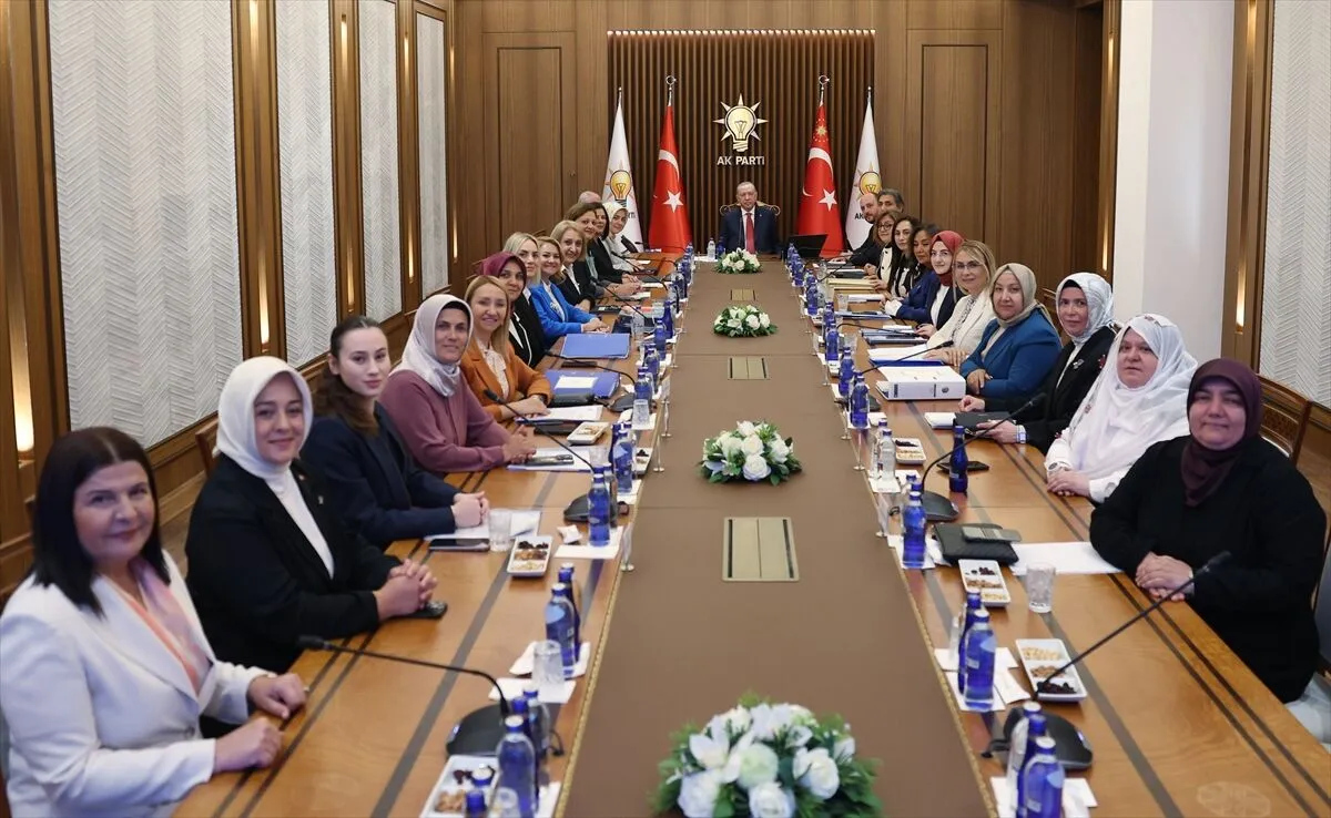 Afyonkarahisar Belediye Başkanı Burcu Köksal kabulde yer aldı