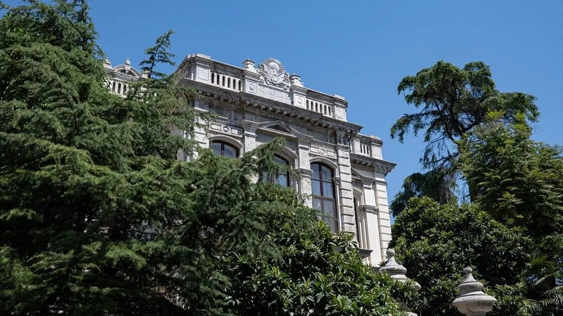 Fatih'teki 152 yıllık okul Türk sanatlarının geleceğine ışık tutuyor