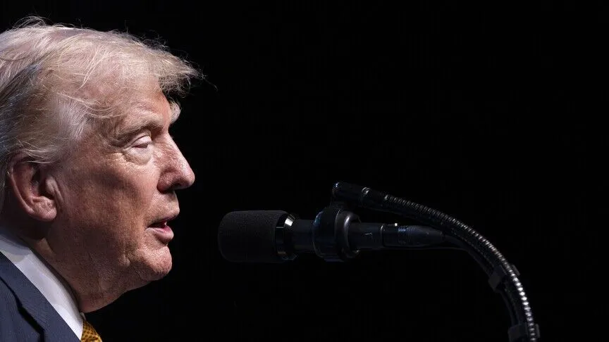 Trump, ara seçimler nedeniyle İran’a “tüm güçleriyle” saldırmadıklarını savundu