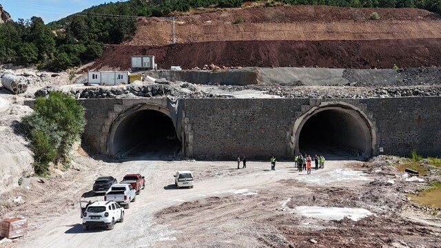 Sivas’ta ulaşım altyapısına büyük katkı sağlayacak ve Karadeniz ile İç