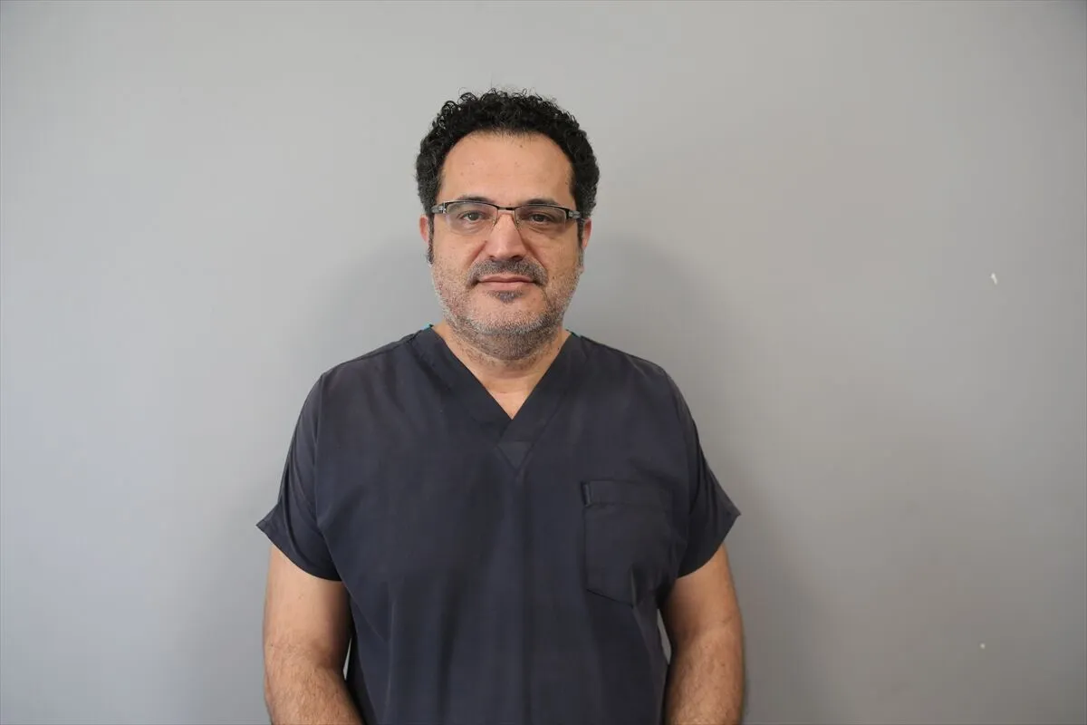 Sağlık çalışanları sigara bağımlılığından poliklinikteki tedaviyle kurtuldu