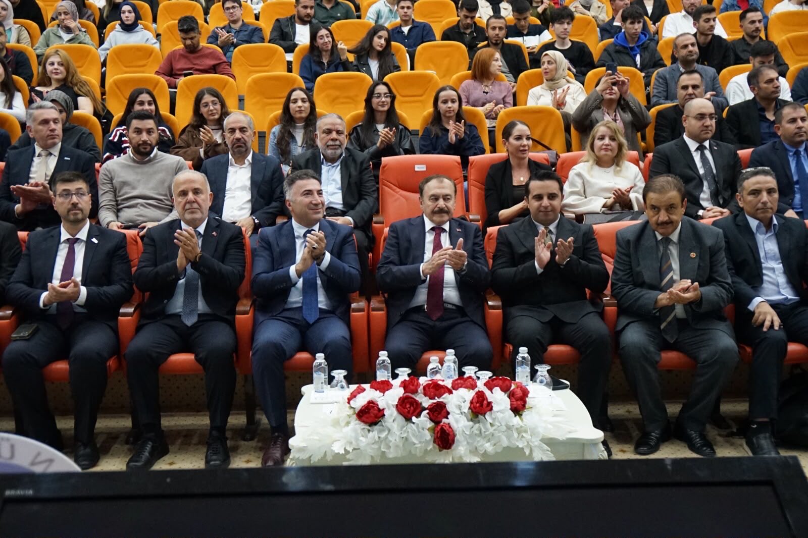 Veysel Eroğlu, Batman’da hidroelektrik enerjinin önemini anlattı