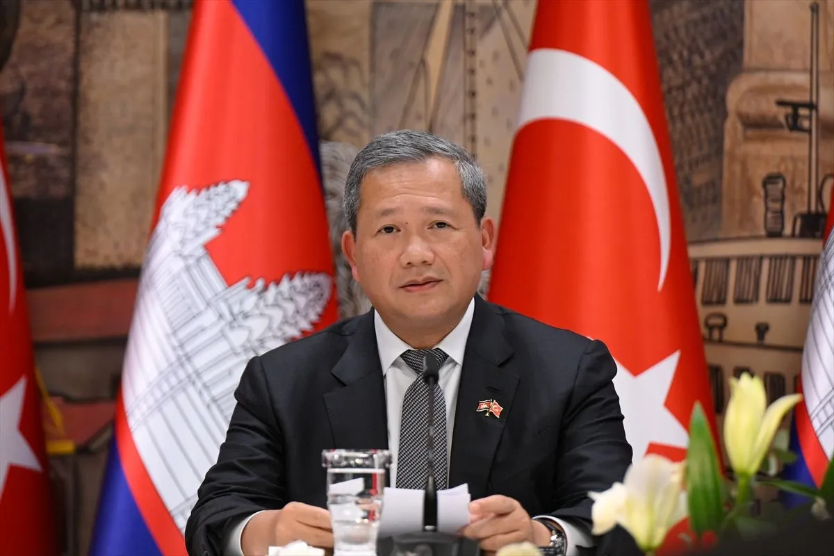 "Kamboçya'yı, önemli bir ortağımız olarak görüyorum" 4 "Kamboçya'yı, önemli bir ortağımız olarak görüyorum"