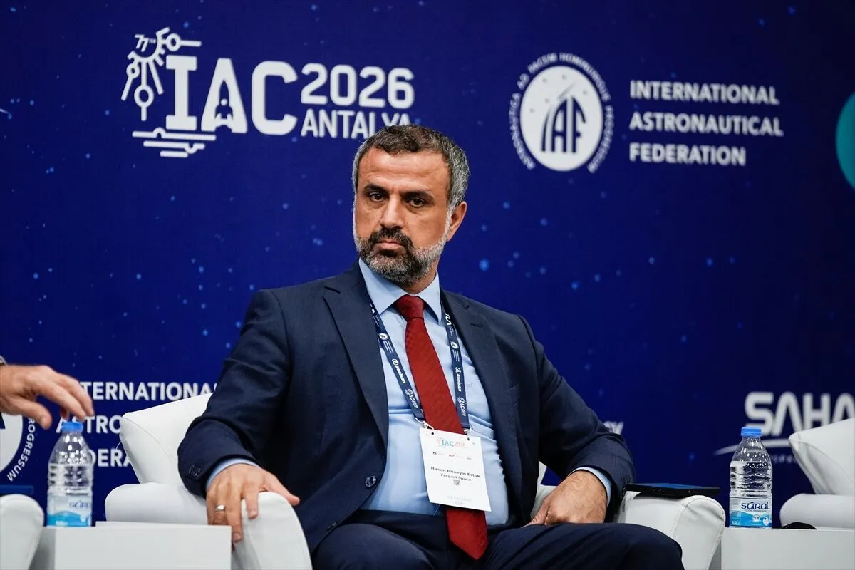IAC 2026'da "Çağlar Arasında Köprü Kurmak: İpek Yolu Astronomisinden Ay Keşfine" paneli yapıldı 5 IAC 2026'da "Çağlar Arasında Köprü Kurmak: İpek Yolu Astronomisinden Ay Keşfine" paneli yapıldı