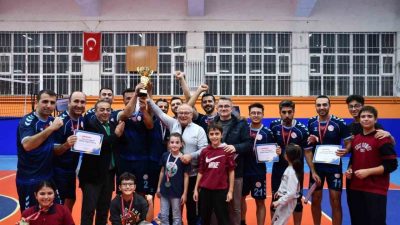 Afyonkarahisar’da düzenlenen 4. Kamu Spor Oyunları Erkek Voleybol Müsabakaları sona