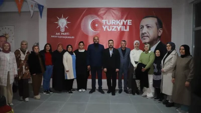 Toplantıda, İzmir’den Bayat’a taşınarak AK Parti’ye destek veren Çankaya ailesine