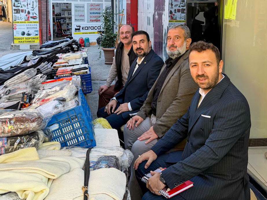 AK Parti teşkilatından esnaf ve vatandaşlara ziyaret