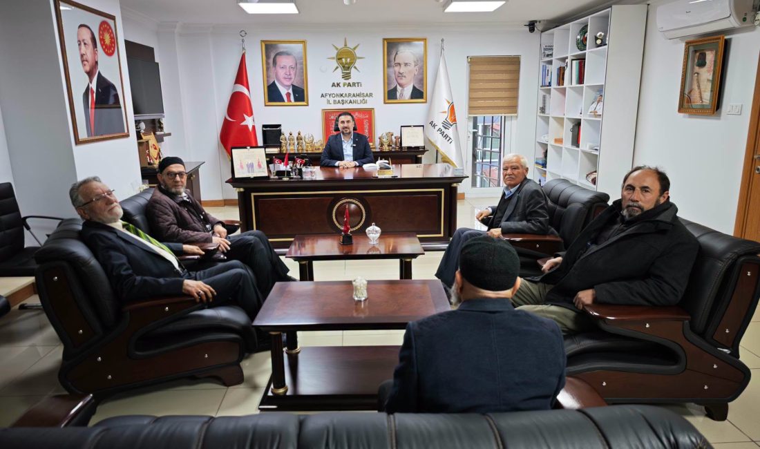 KURUCU ÜYELERLE GEÇMİŞTEN GELECEĞE SOHBET AK Parti Afyonkarahisar İl Başkanı