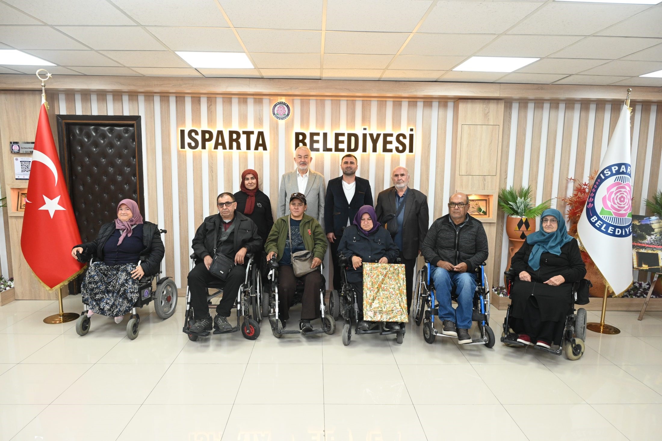Başkan Başdeğirmen: “Engelli bireylerimize desteklerimiz devam edecek”