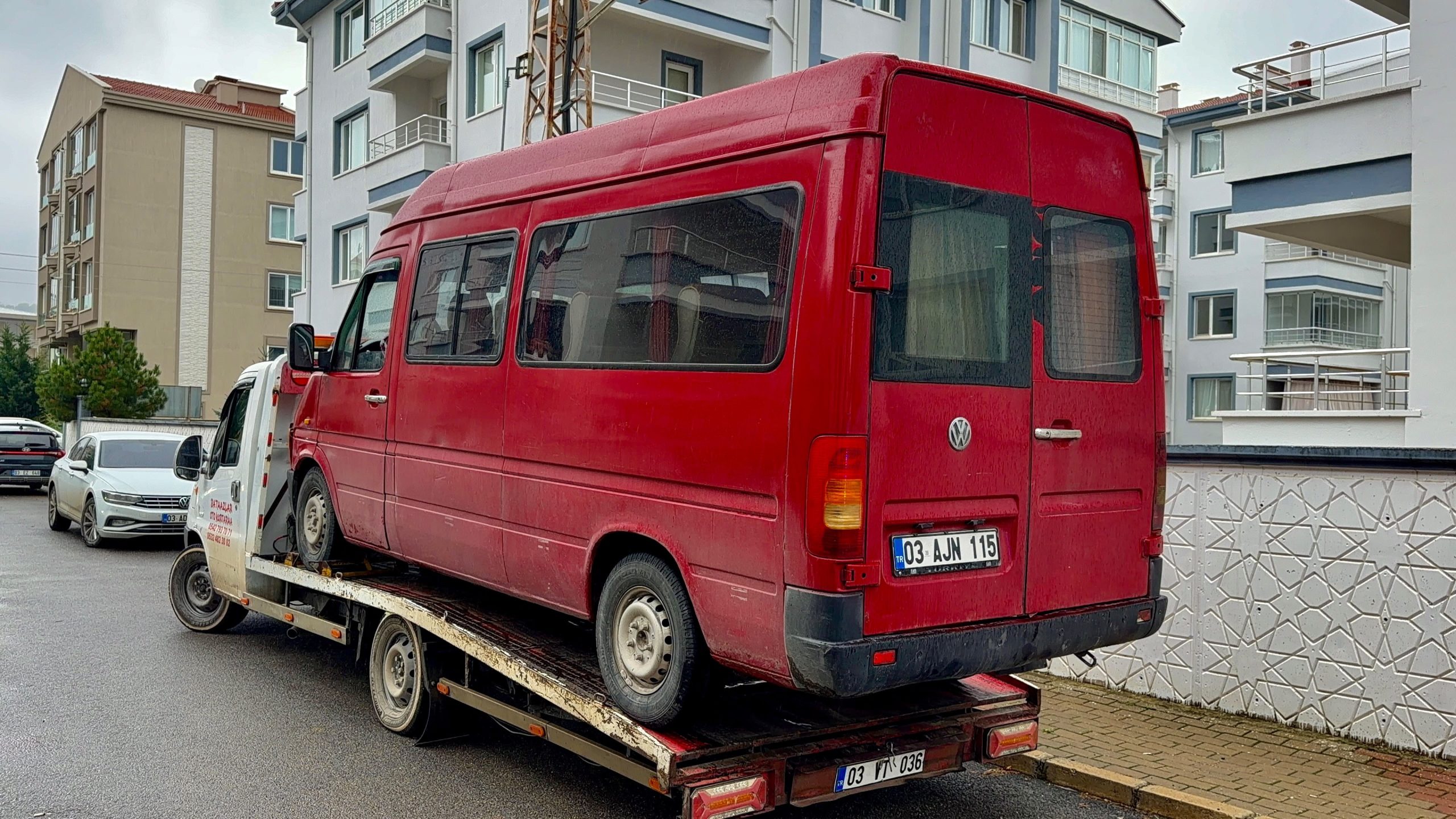 Minibüslerin çarpıştığı kazanın detayları