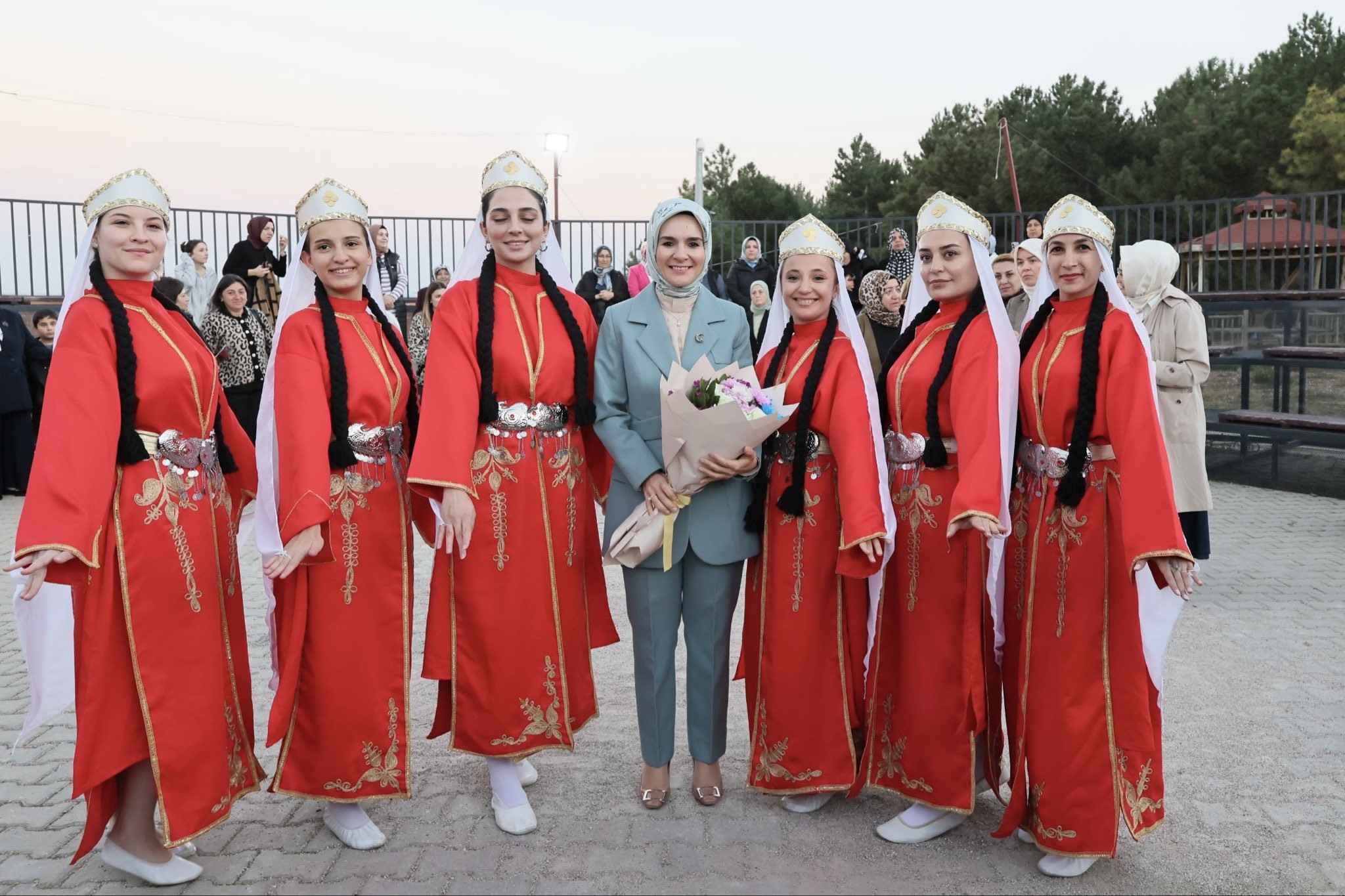Bakan Göktaş, Sultandağı Anne Kız Buluşması'na katıldı