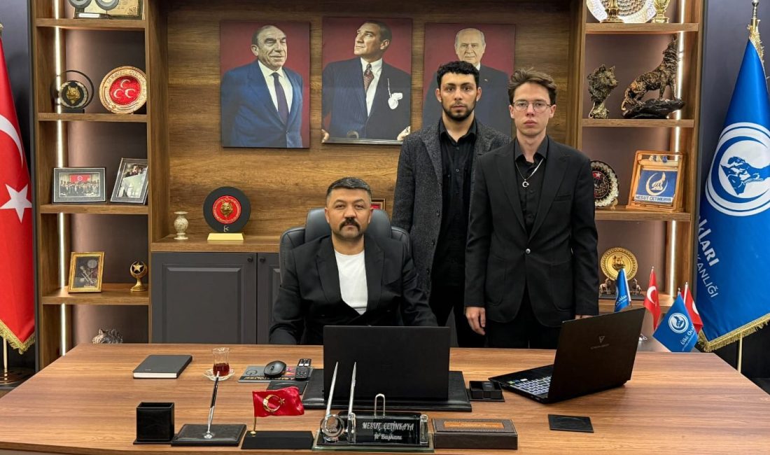 Erenler bölgesinde tadilat çalışmaları devam eden Afyonkarahisar Ülkü Ocakları Ek