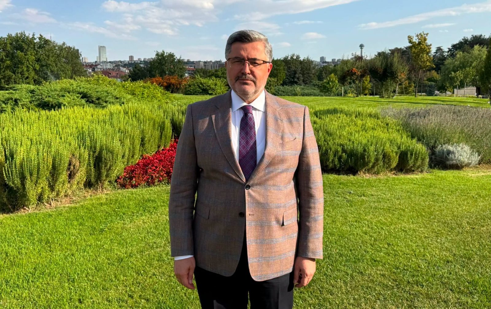 Ali Özkaya, sosyal medya hesabından yaptığı açıklamada, İstanbul Milletvekili Nurettin