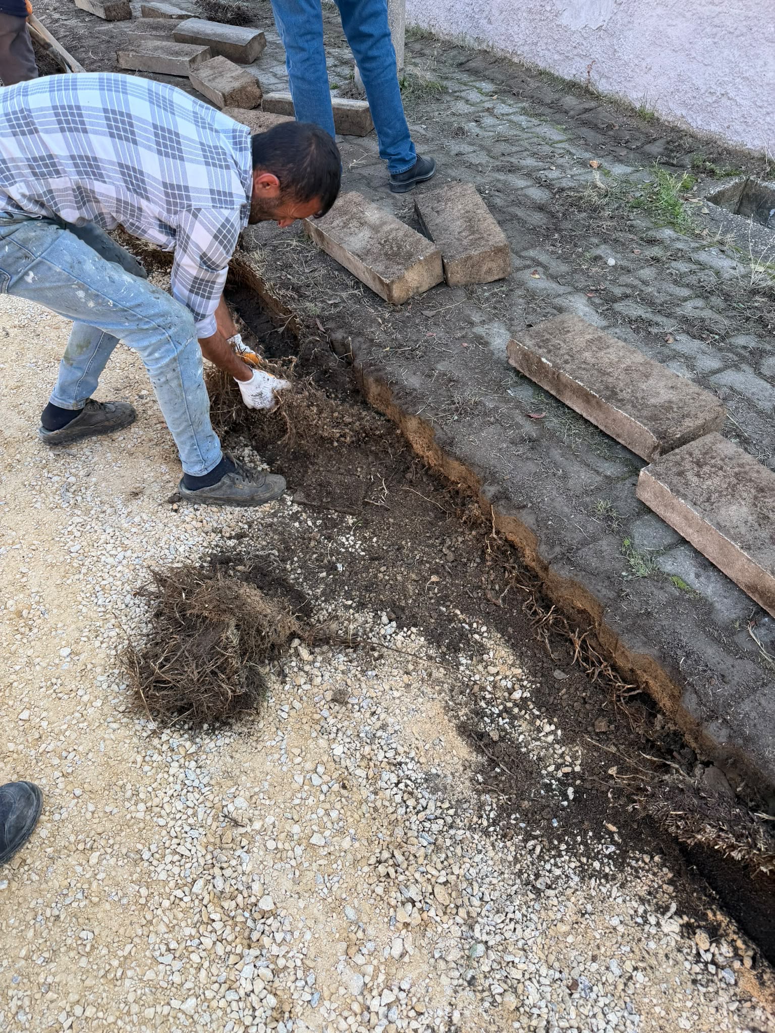 Bolvadin’de 2,5 milyon TL’lik asfalt yatırımı