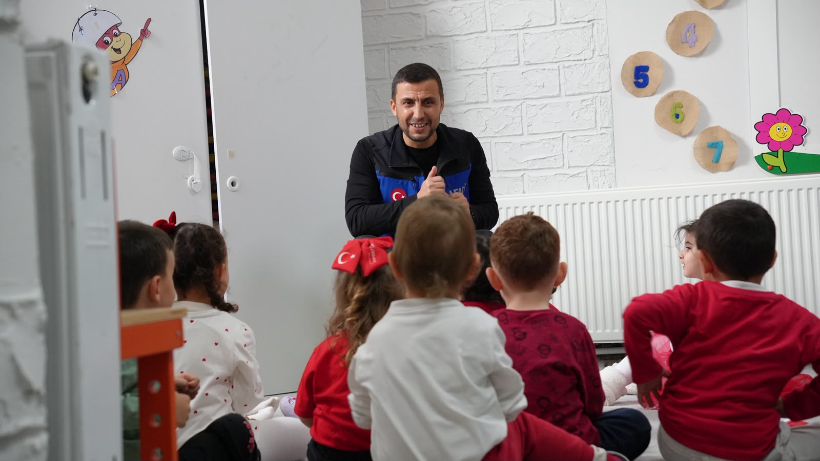 Bolvadin’de çocuklara erken yaşta afet bilinci