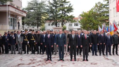 Program, ardından İlçe Şehitliği’nde okunan Kur’an-ı Kerim tilaveti ve yapılan