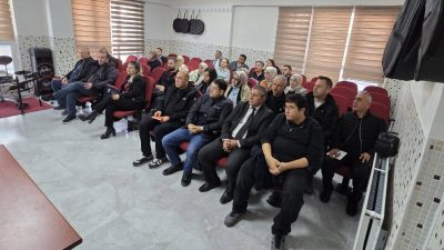 Emirdağ’da Mustafa Çekiç Ortaokulu ev sahipliğinde gerçekleştirilen toplantı, Emirdağ İlçe