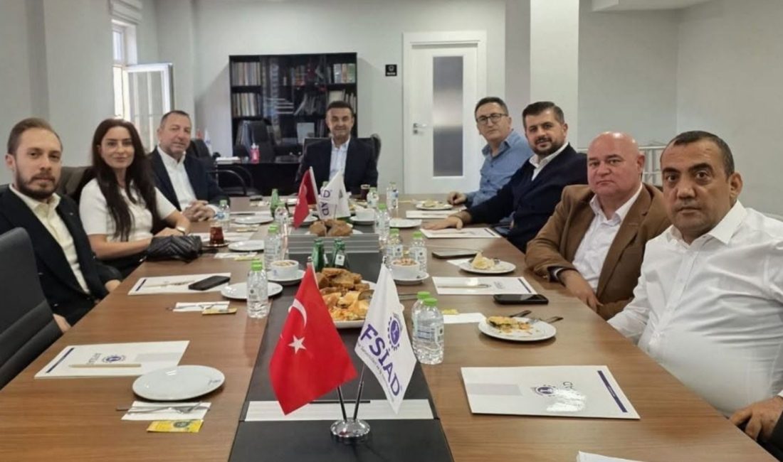 Ekim ayı toplantısına AFSİAD Başkanı Kadir Sayın’ın yanı sıra Başkan
