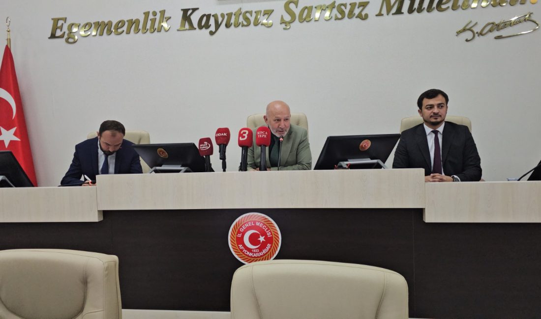 Meclise sunulan 3 gündem dışı teklif, Meclis üyelerine okunarak ilgili