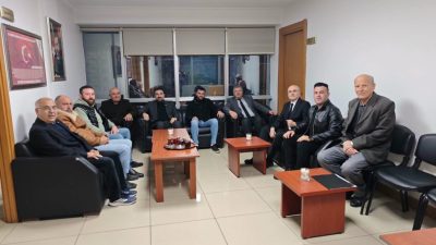 AK Parti Afyonkarahisar İl Başkanlığı tarafından yapılan paylaşımda, güne vatandaşlarla