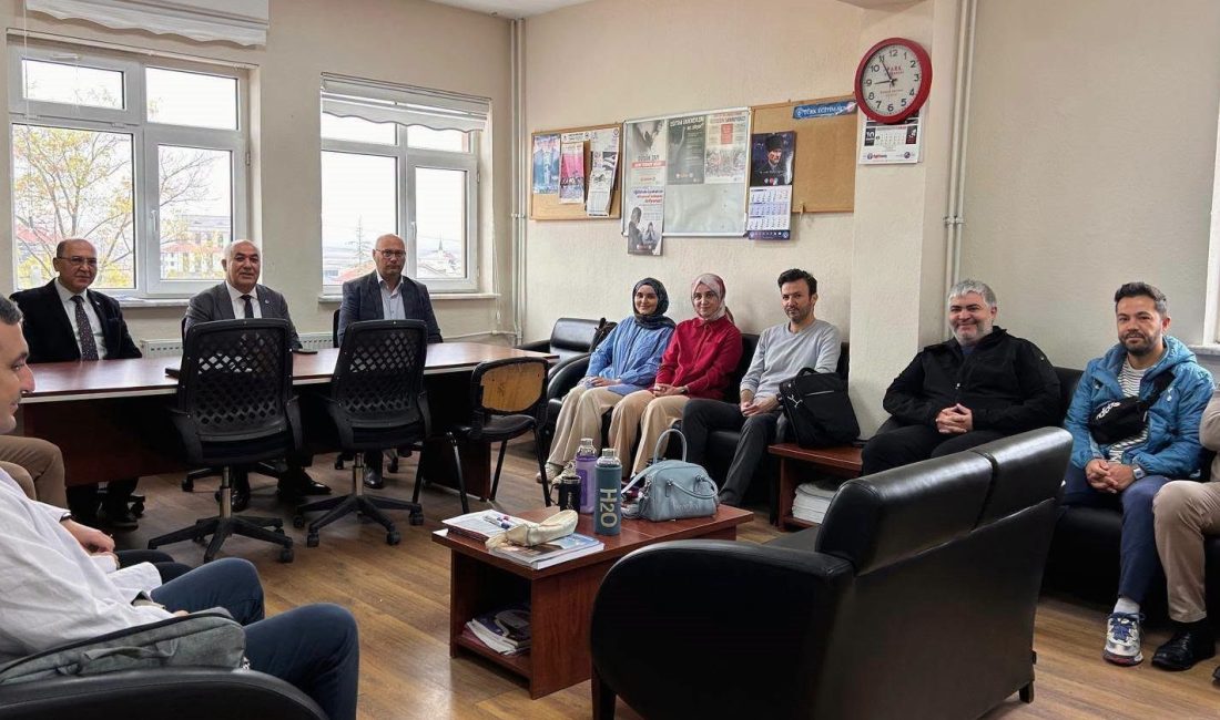 Emirdağ İlçe Milli Eğitim Müdürü Gürkan Emeksiz, ”Ziyaret çerçevesinde Emirdağ