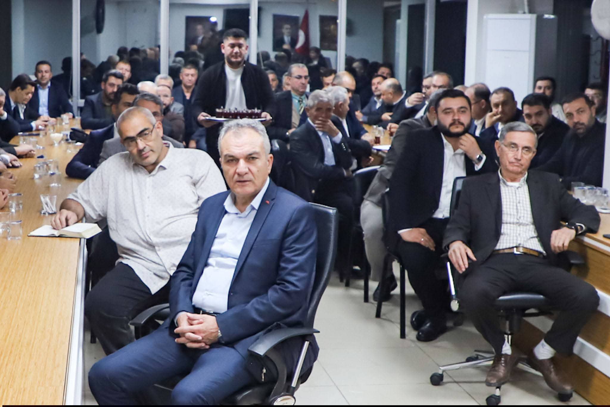 Özgür Kavak başkanlığında teşkilatta yeni haftanın yol haritası belirlendi