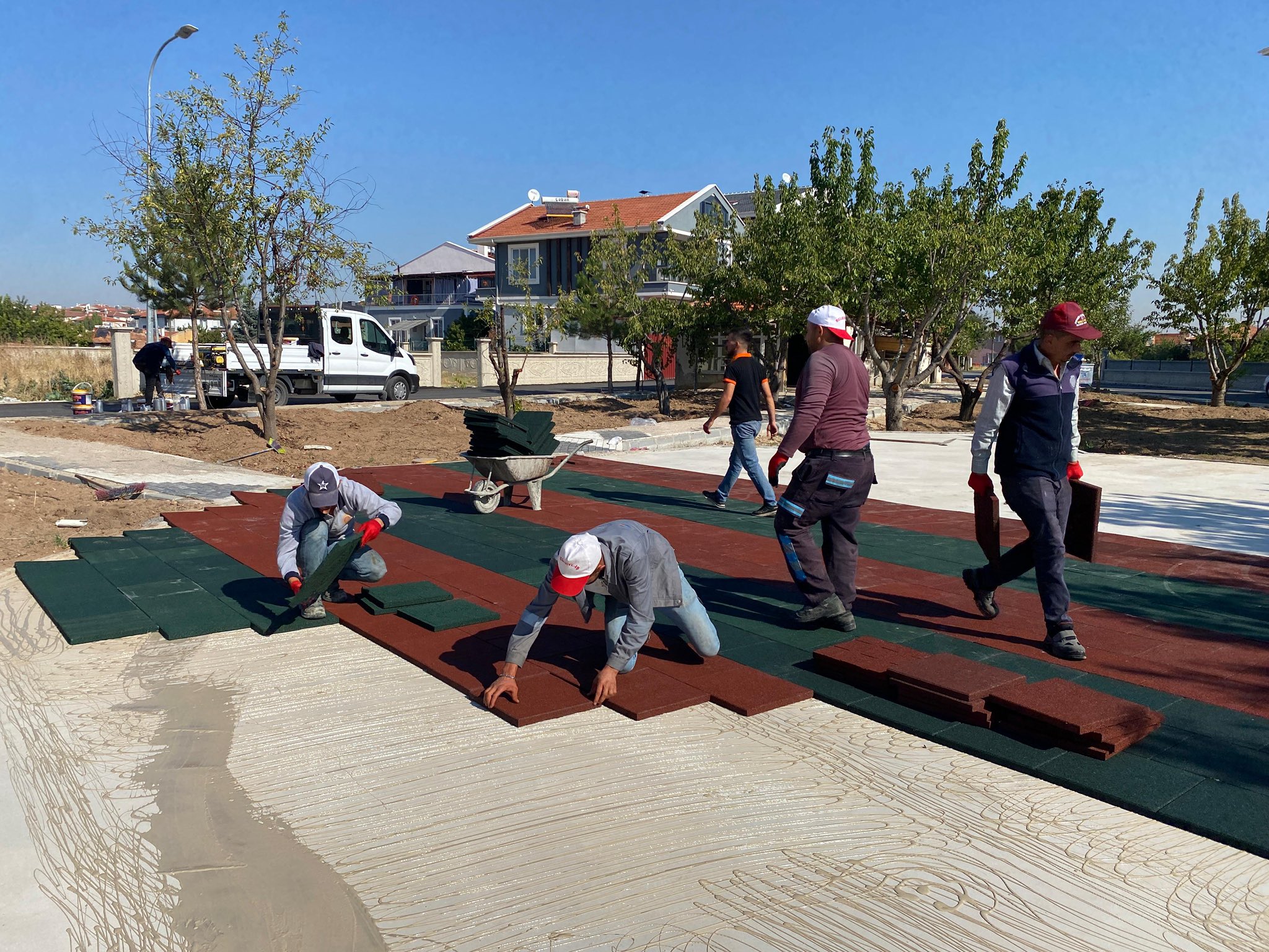 Afyonkarahisar Belediyesi’nden Ali İhsan Paşa Mahallesi’ne yeni park