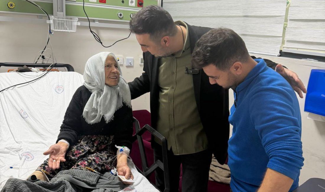 AK Parti Afyonkarahisar İl Başkanı Dr. Özgür Kavak, kentteki ziyaretleri