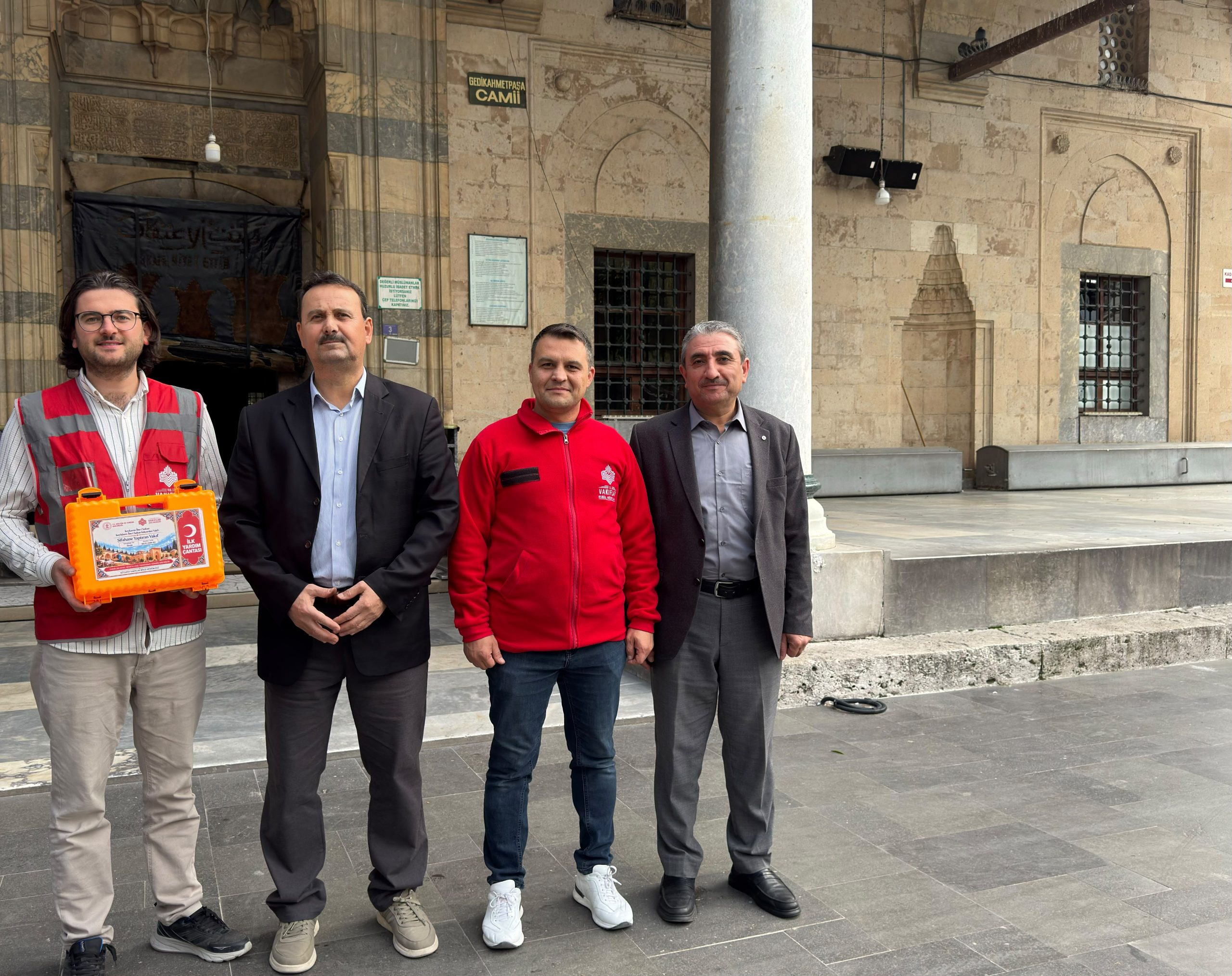 Camiler ve Kur’an Kurslarına Vakıf Hayır Şartlarıyla Güvenlik Desteği