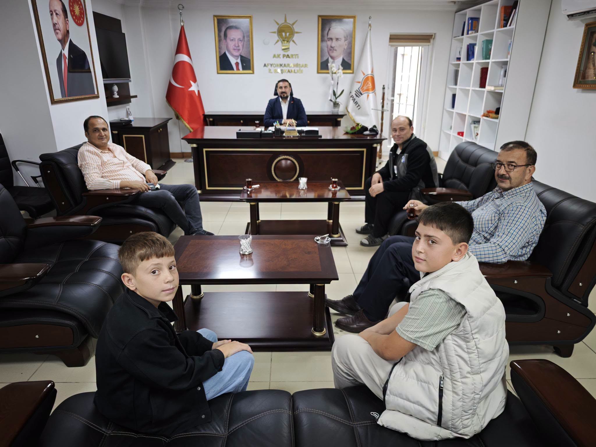 İl Başkanı Özgür Kavak’a ziyaretler sürüyor