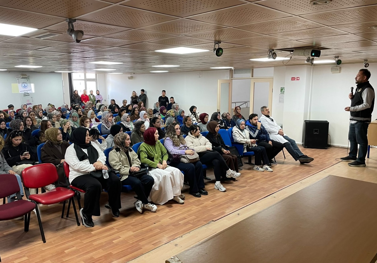 NarkoAnne’den 515 kişiye uyuşturucu bilgilendirmesi