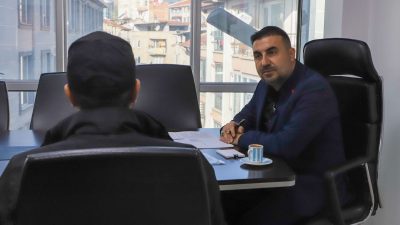 AK Parti Afyonkarahisar İl Başkanlığından yapılan paylaşımda, Kavak’ın güne vatandaşlarla