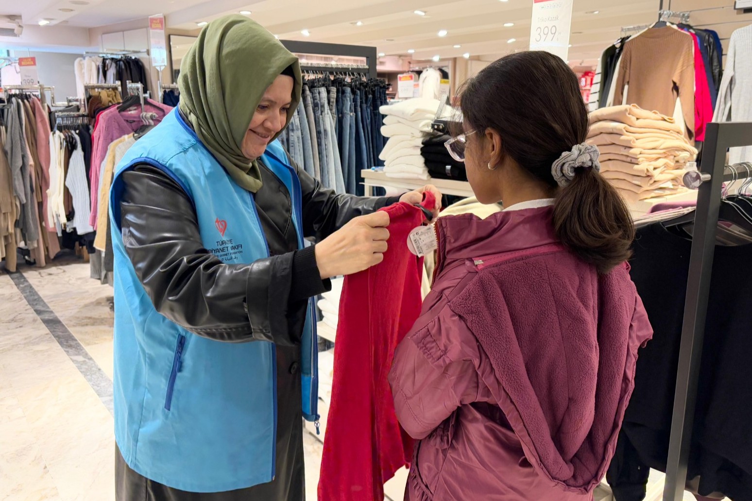 TDV 10 bini aşkın yetime düzenli destek sağlıyor