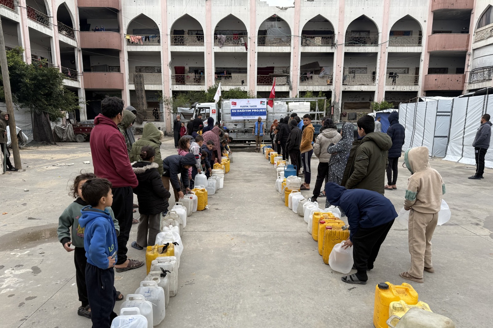 TDV’den Filistin’e 66,4 milyon doları aşan yardım