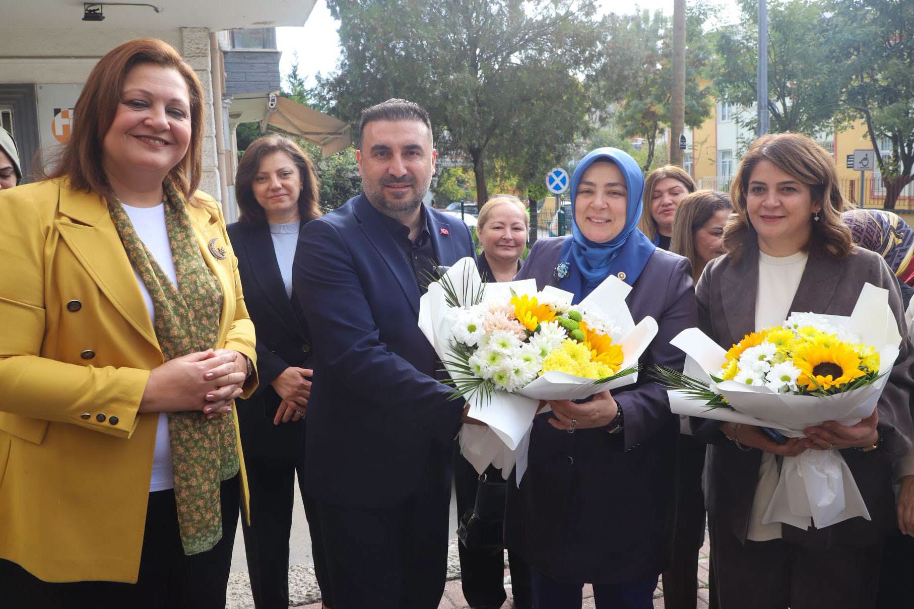 Tuğba Işık Ercan, AK Parti teşkilatıyla buluştu