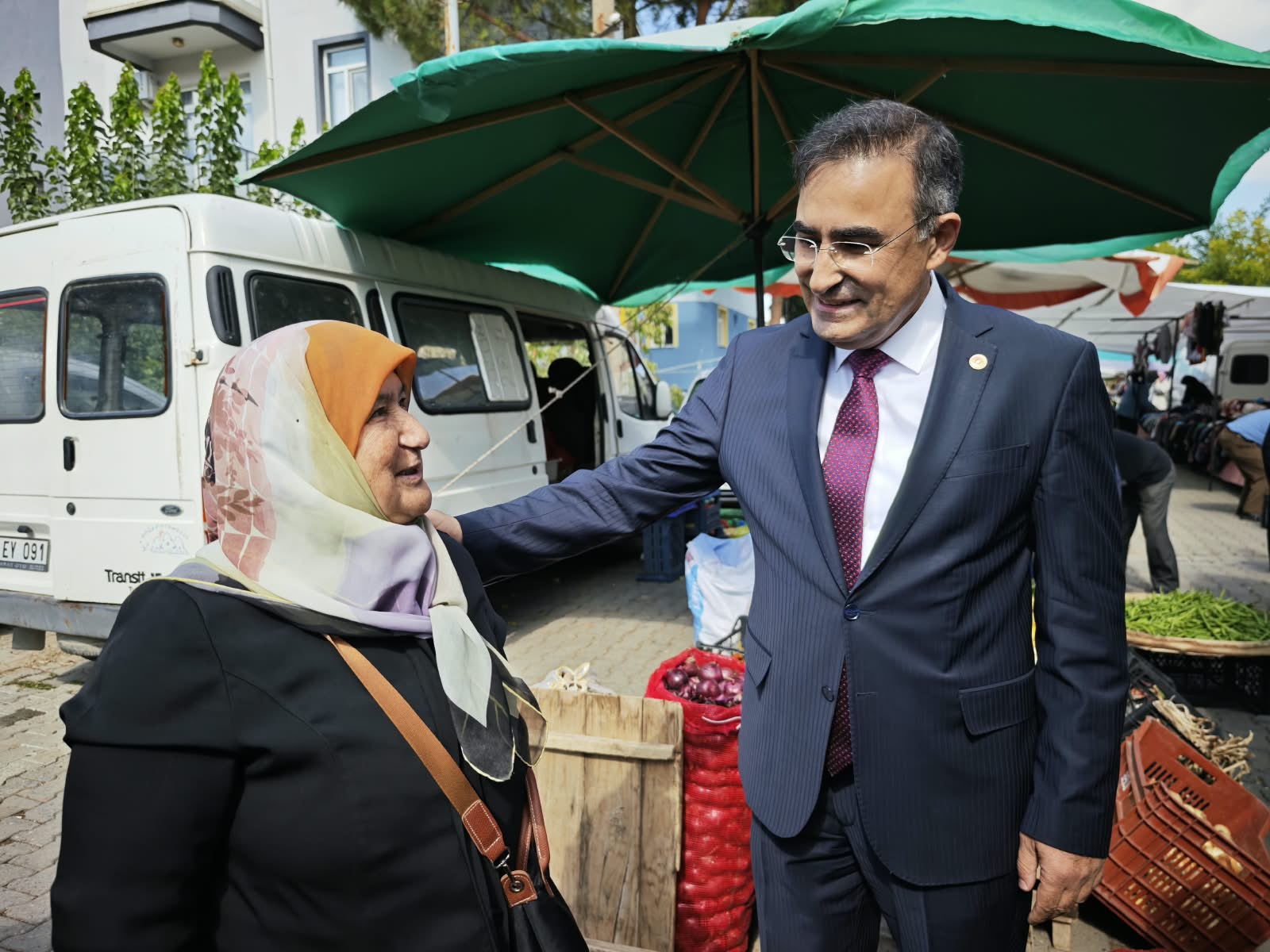Hasan Arslan, Gediz’de vatandaşlarla bir araya geldi